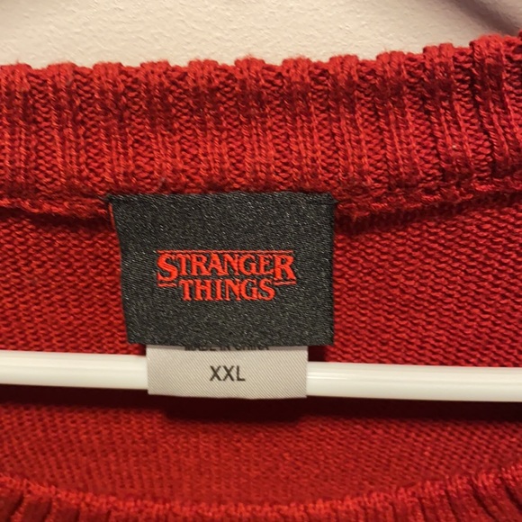 Sweater - Picture 2 of 4